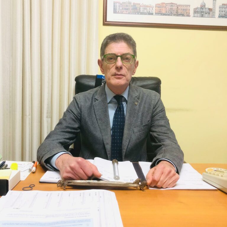 Casavatore. L’ Assessore al Bilancio Carmelo Legorano…….