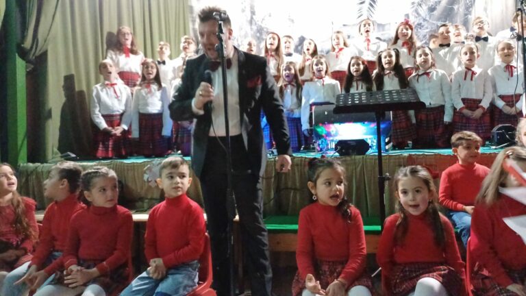 ARZANO, UN BELLISSIMO CONCERTO DI NATALE ALL’ ISTITUTO COMPRENSIVO  D’AURIA-NOSENGO